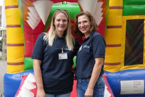 Kolleginnen auf unserem großen Stiftungsfest, dem 